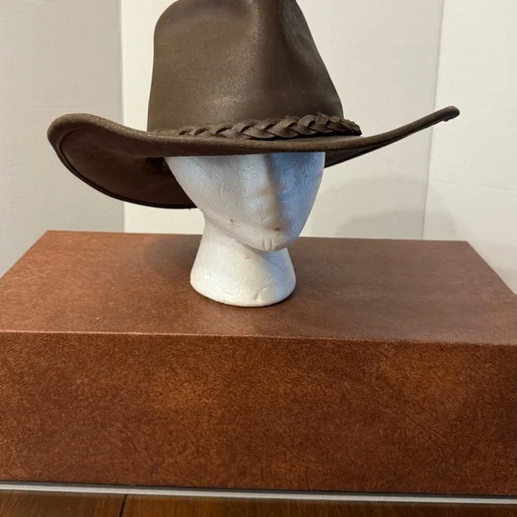 Brown Cowboy Hat - Picture 1 of 9